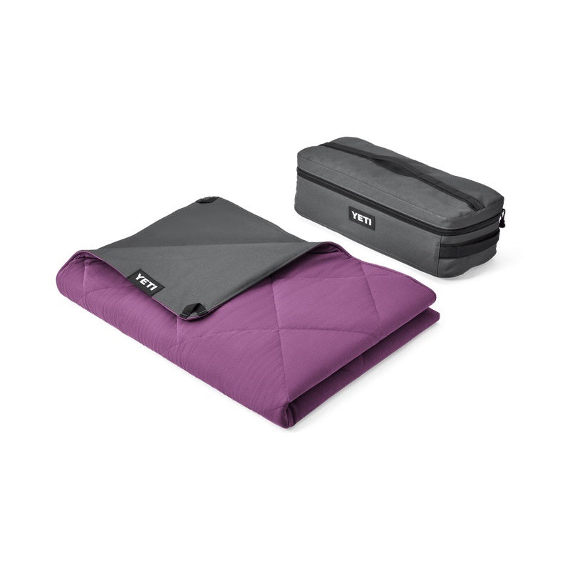 Yeti Lowlands Blankets