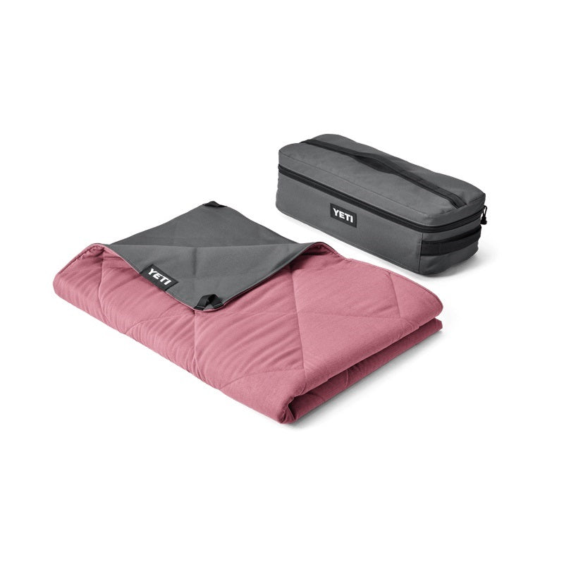 Yeti Lowlands Blankets