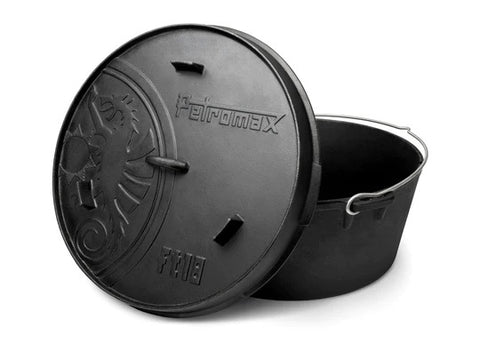 Petromax 16.1L Cast Iron Dutch Oven (Flat Bottom)