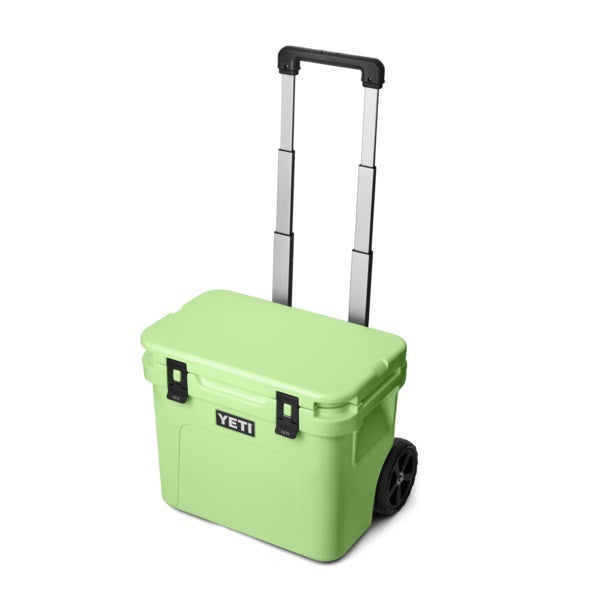 Yeti Roadie 32 Wheeled Cool Box