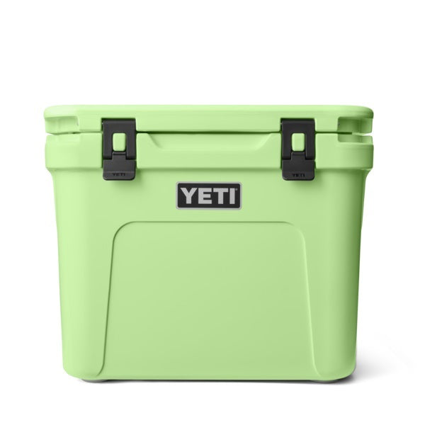 Yeti Roadie 32 Wheeled Cool Box