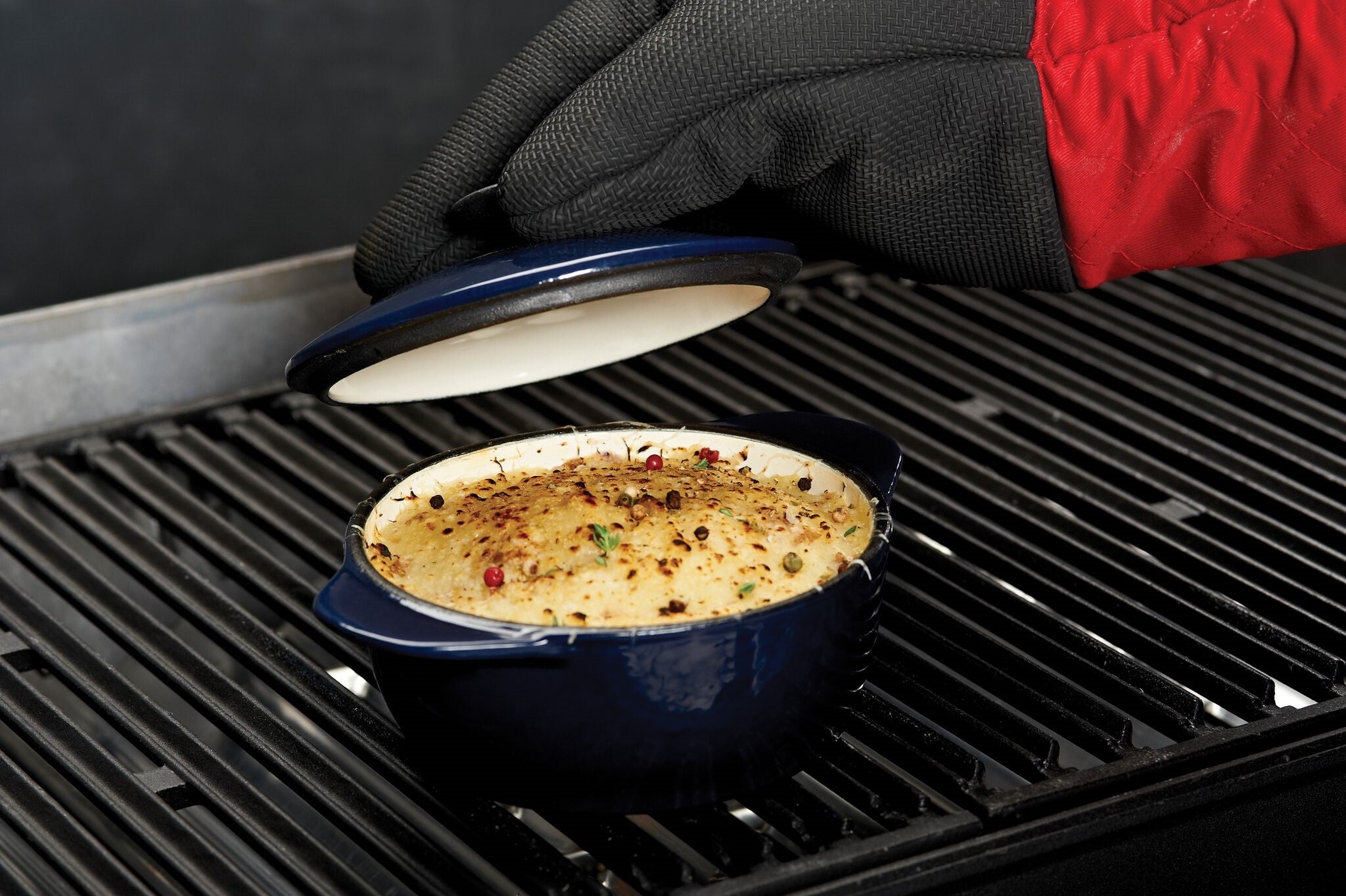 Broil King Cast Mini Roaster