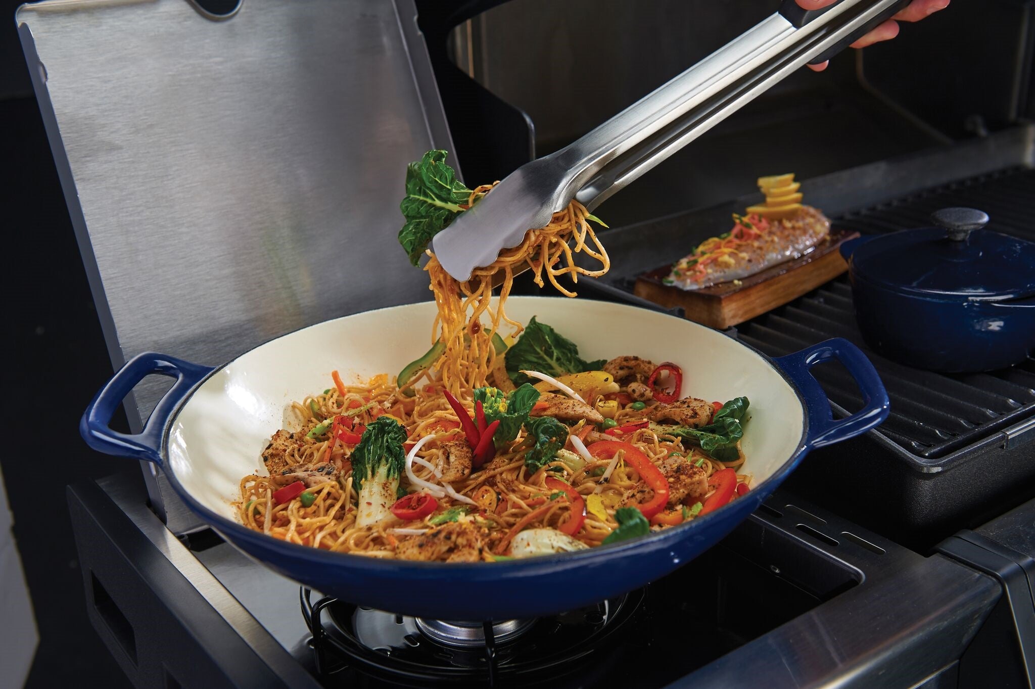 Broil King Cast Grilling Wok