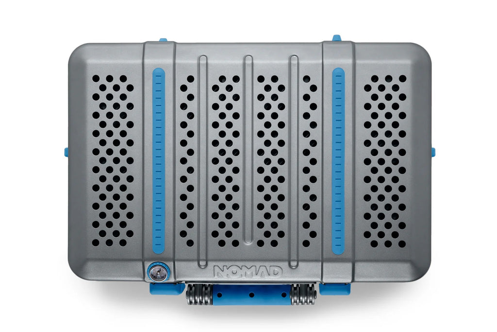 Nomad Grill & Smoker - Blue