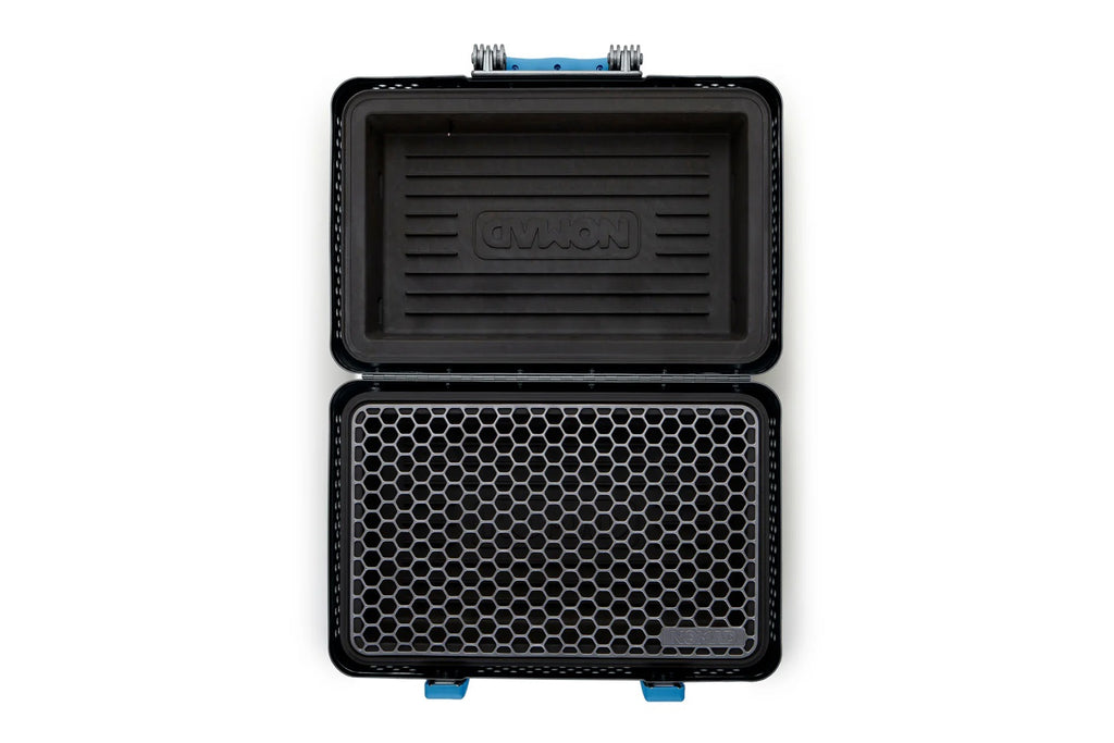 Nomad Grill & Smoker - Blue