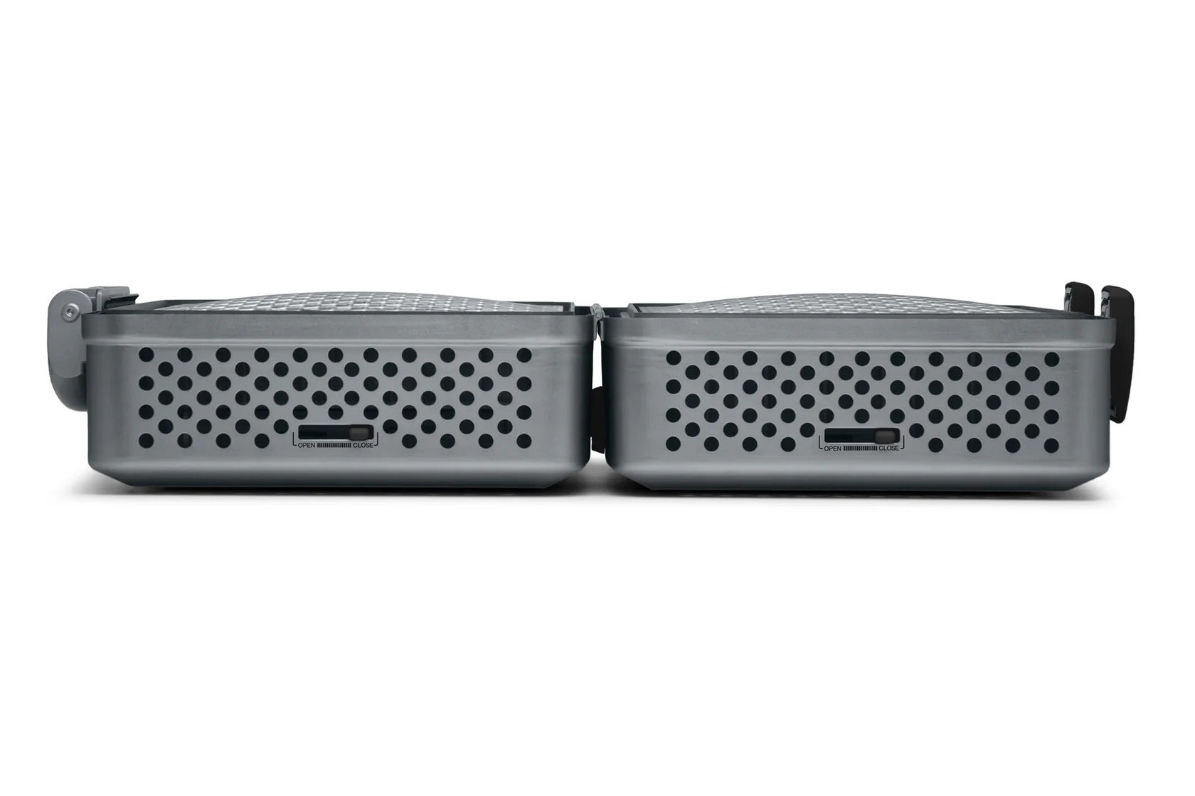 Nomad Grill & Smoker - Black