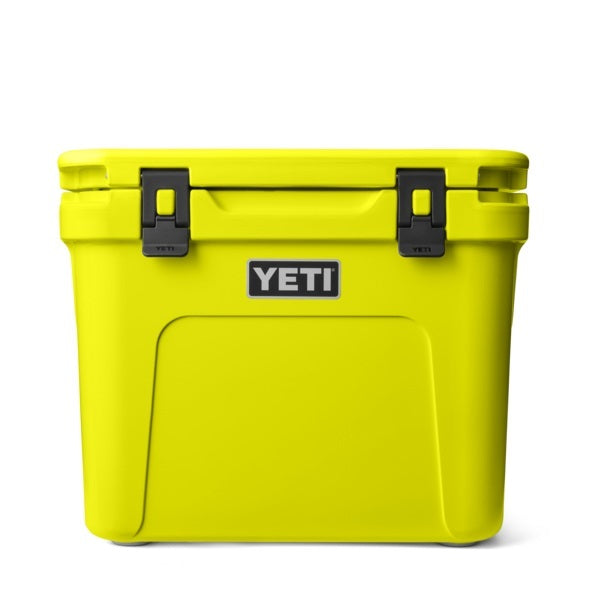 Yeti Roadie 32 Wheeled Cool Box