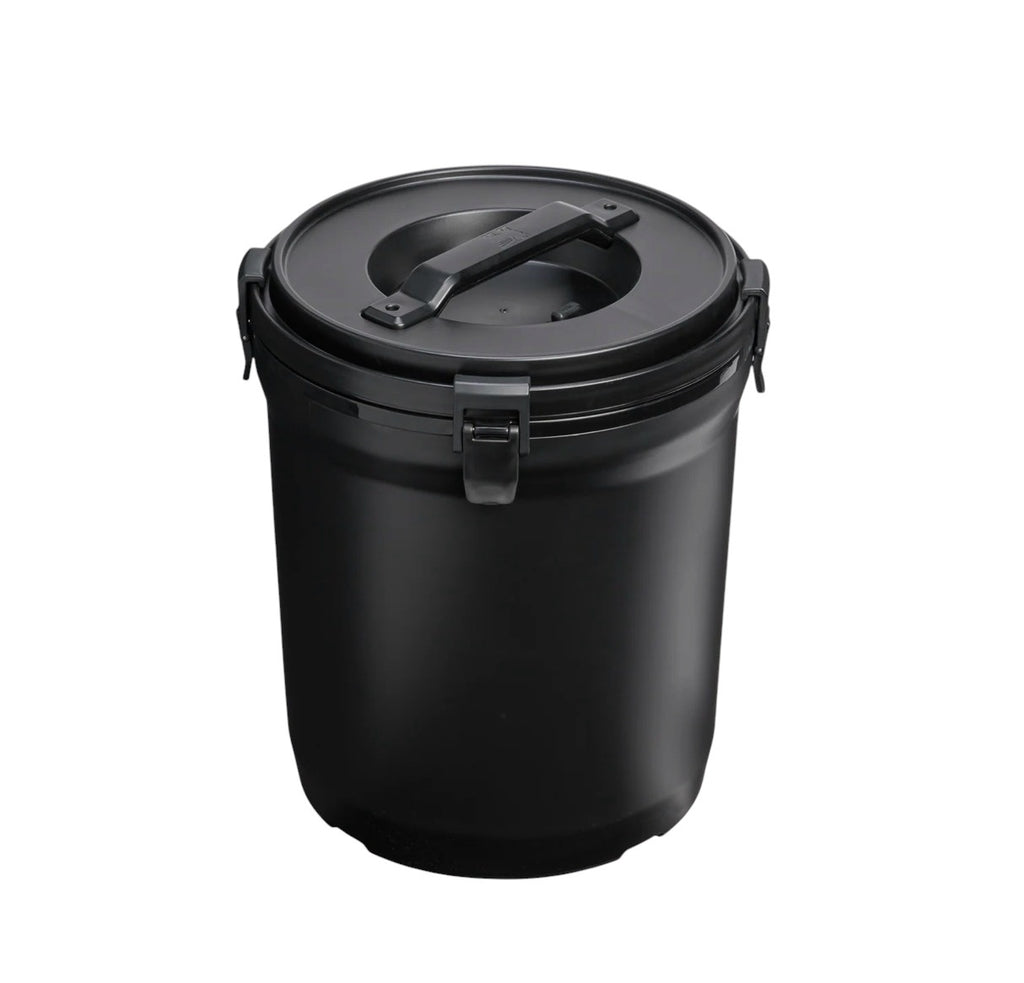 Stanley Fast Flow Water Jugs - 2 Gal (7.5L)