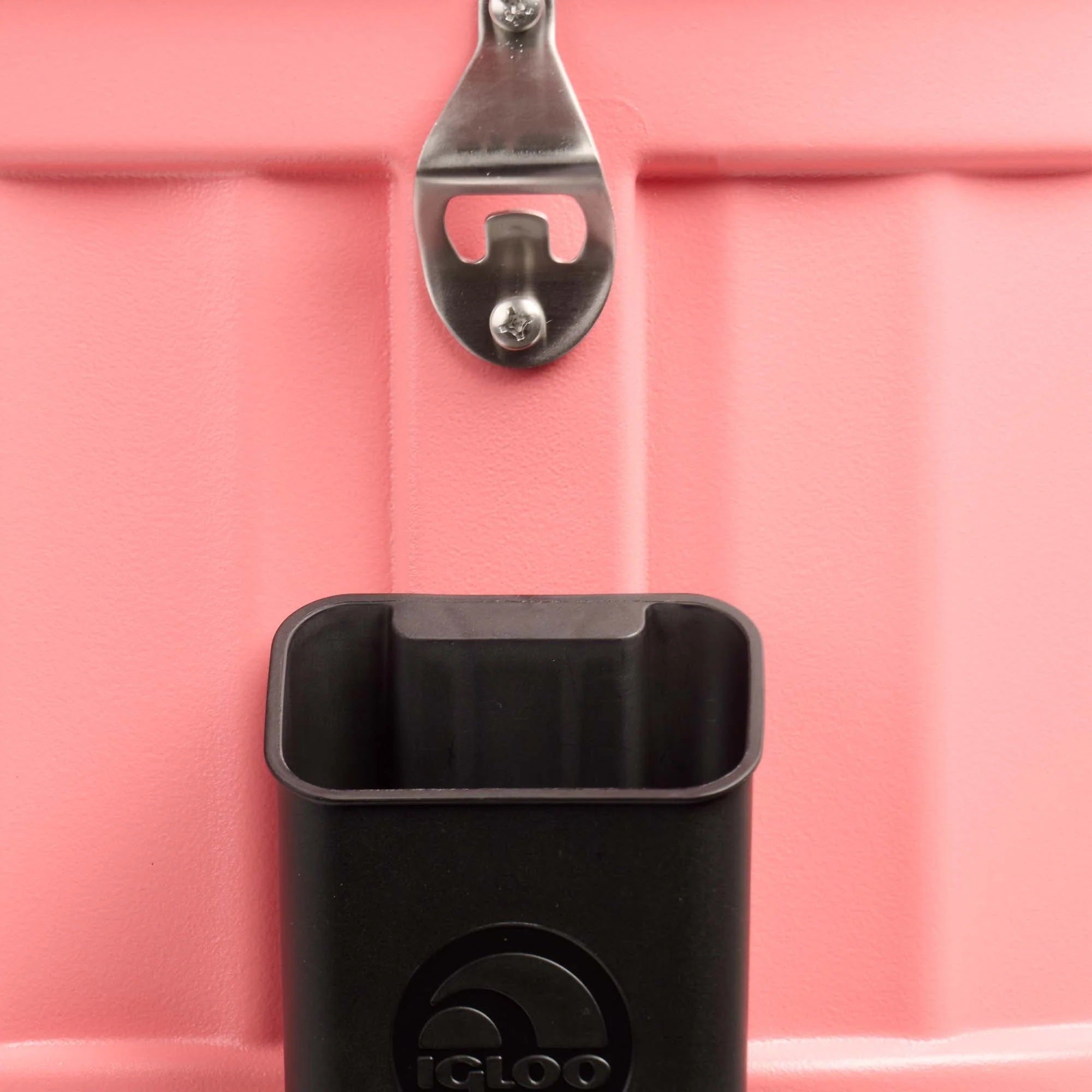 Igloo Party Bar 125QT Cooler - Flaming Pink