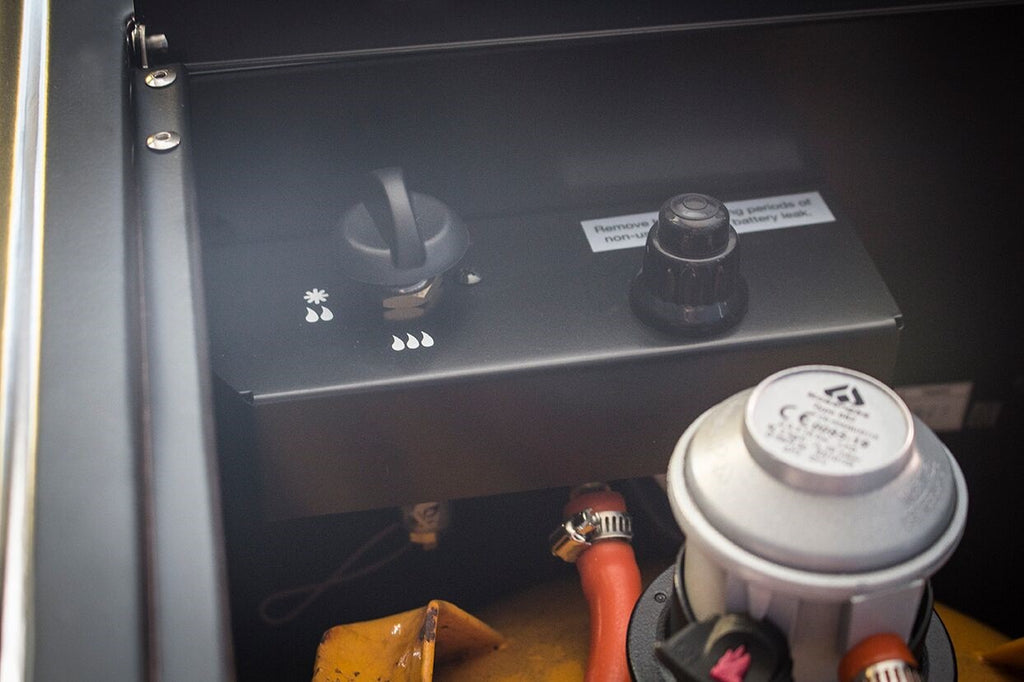 Manhattan Black Real Flame Heater