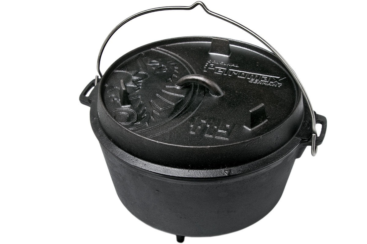 Petromax Dutch Oven FT9 (With Feet)
