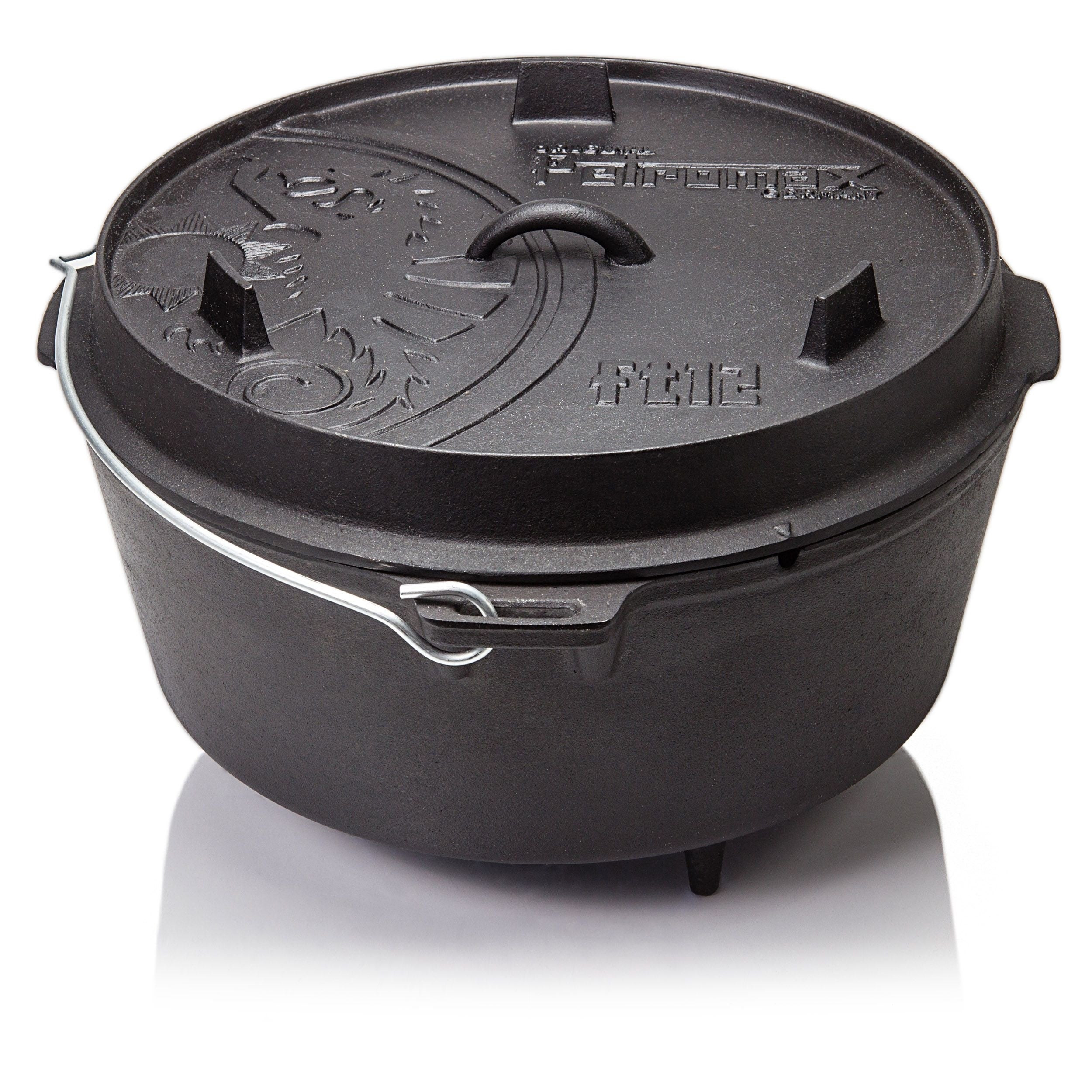 Petromax Dutch Oven FT12 (With Legs)